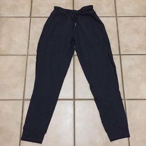 Lululemon Jogger Sweatpants Size 6